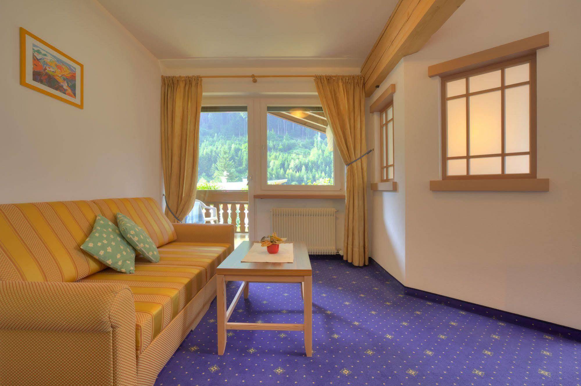 Hotel Residence Rose 维皮泰诺 外观 照片